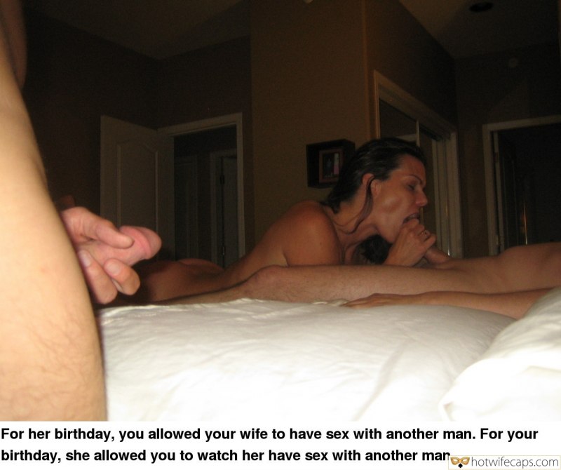 Муж наблюдает за женой частное