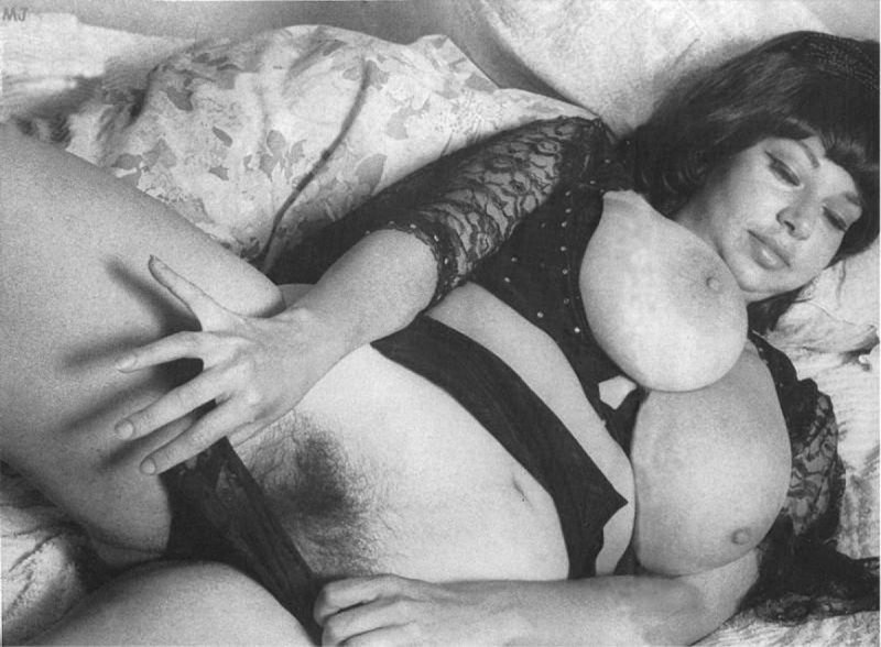 Нарисованные голые толстушки