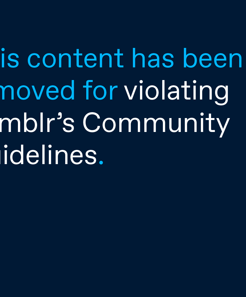 Фистинг огромным самотыком