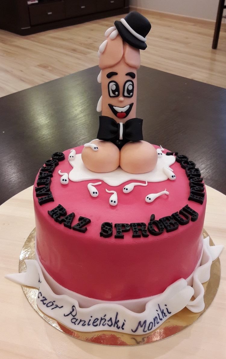 Картинка на торт для мужчины с женщиной на машине