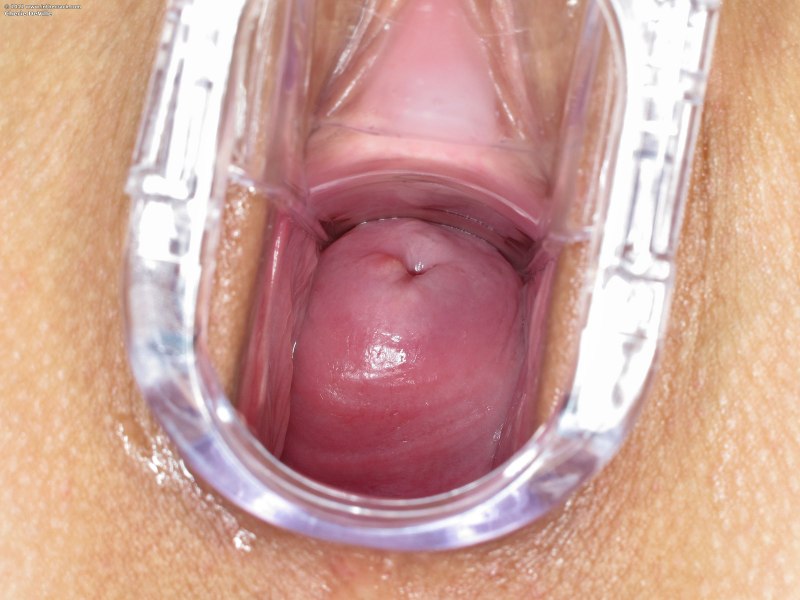 Огромная раскрытая вагина