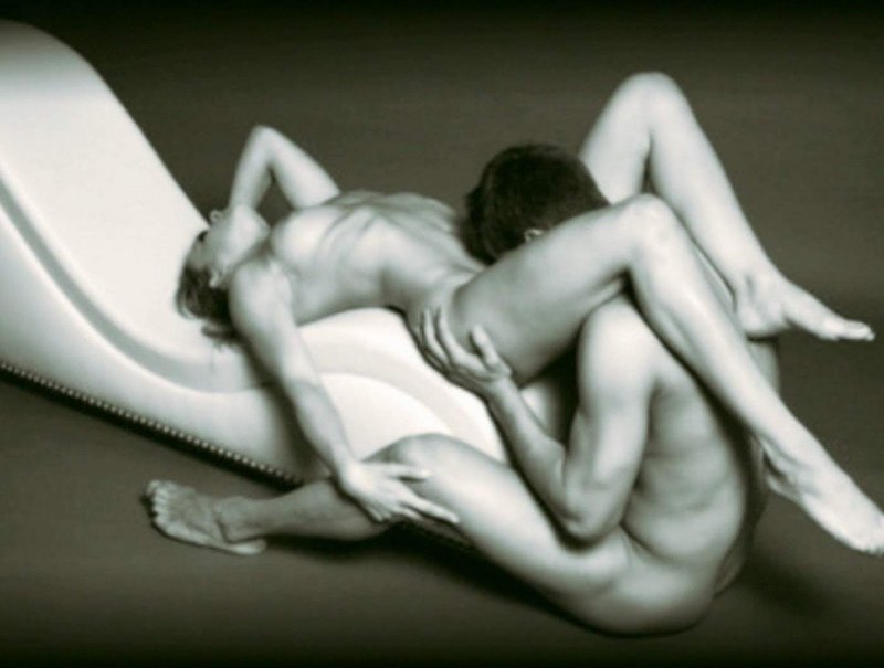 Девушки в эротических позах