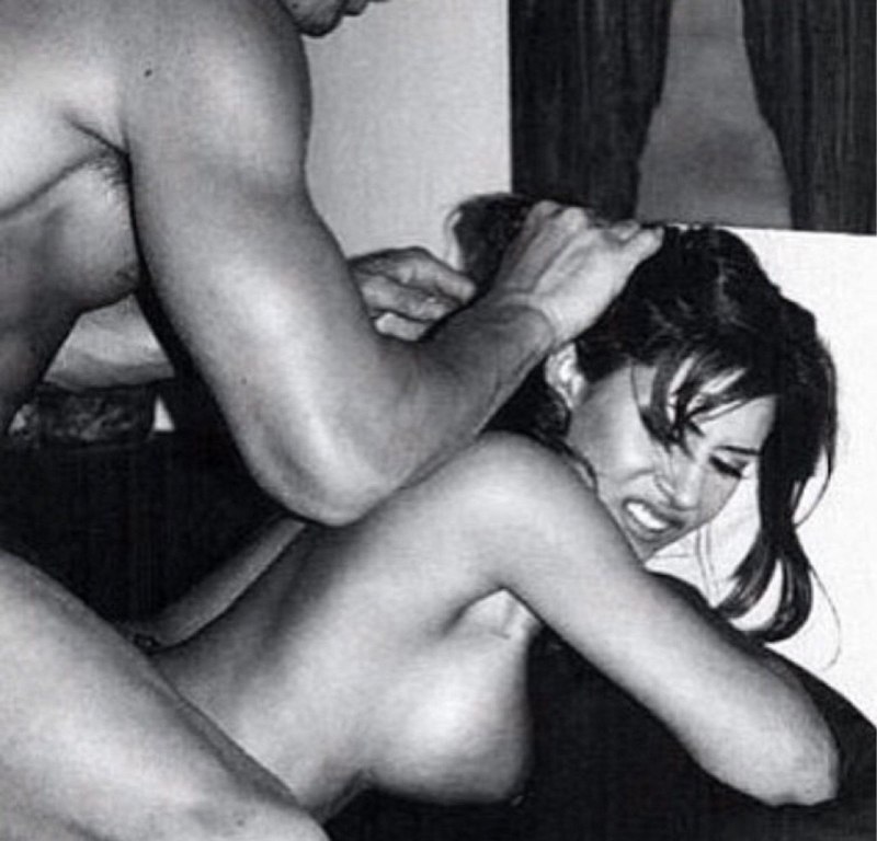 Трах сзади черно белое