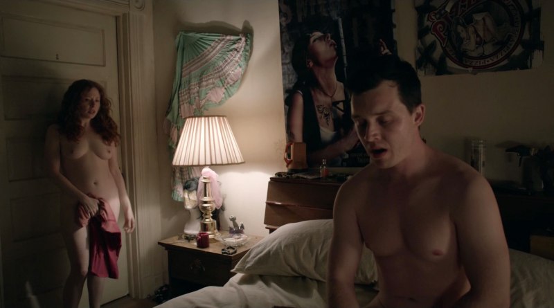 Эмма Кинни бесстыжие голая