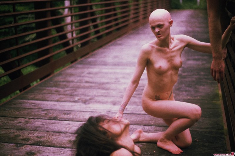 Голые женщины с необычной внешностью