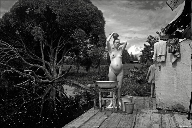 Деревенское ню художественное