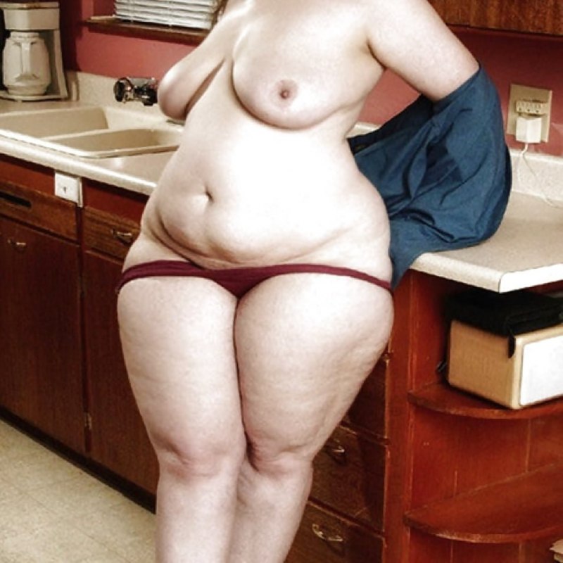 Женщины с большими ляжками