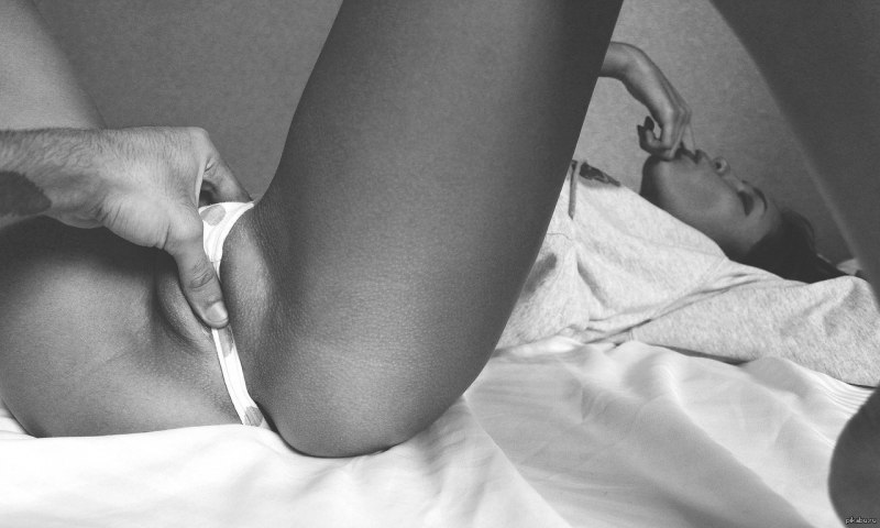 Мастурбация девушек мокрая