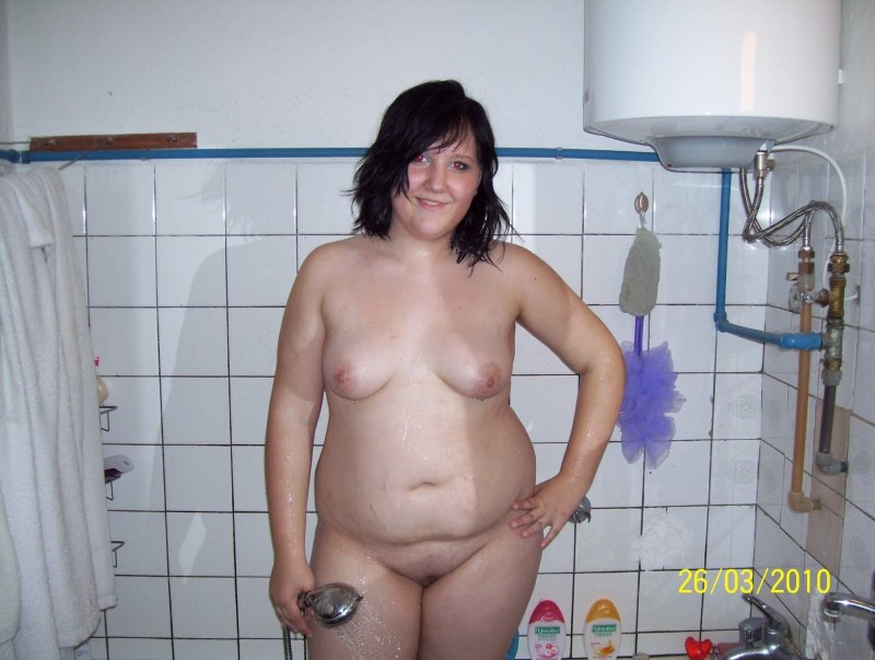 Пухленькая с маленькой грудью