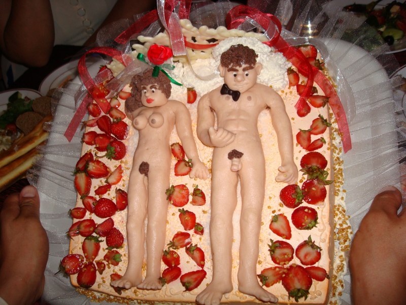 Эротический свадебный торт