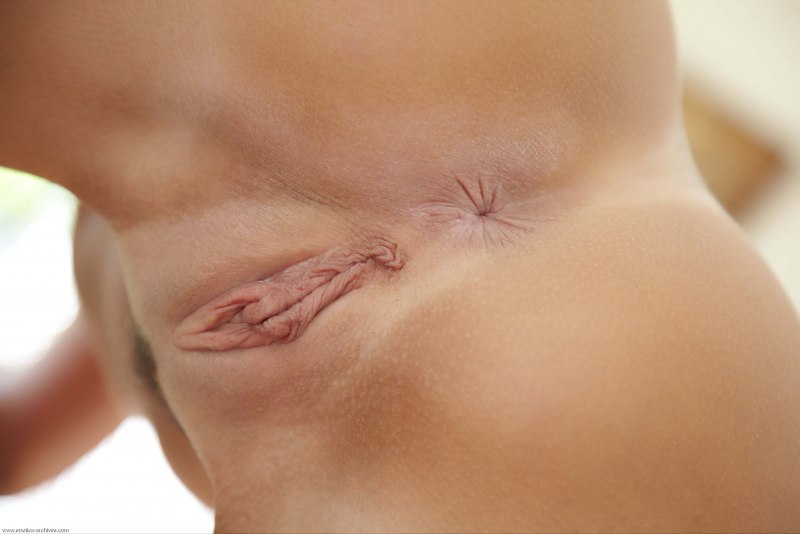 Голые худышки крупным планом