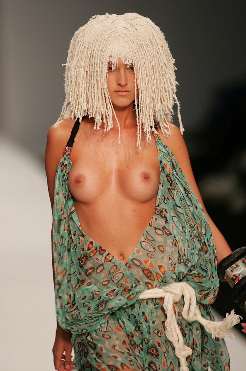 Чарли Ле Минду Charlie le 2020