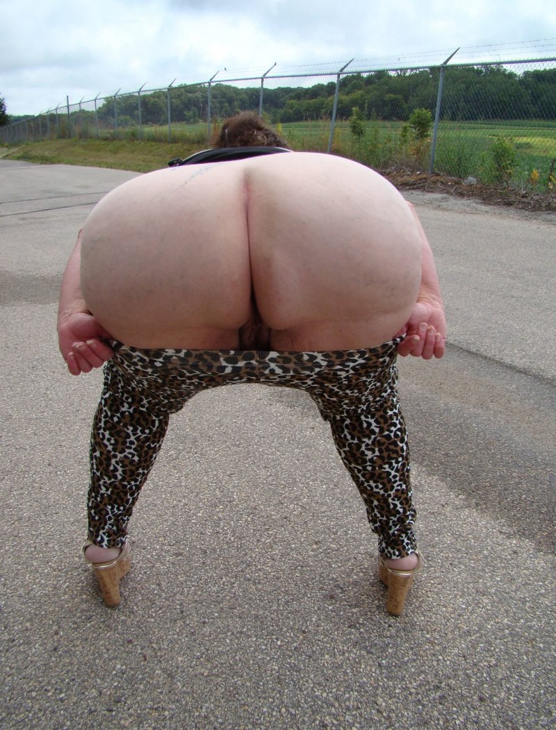 Огромные толстые задницы
