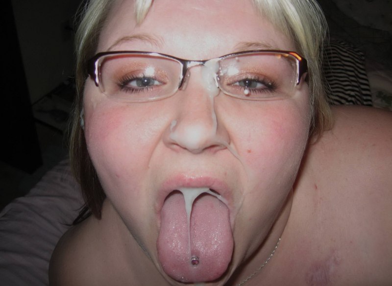 Толстушкам кончают на язычок