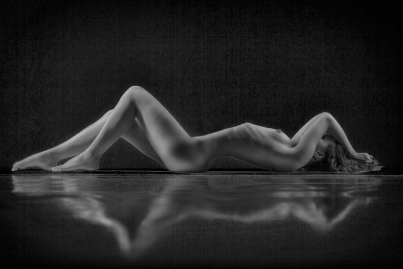 Фотосессия двух девушек ню