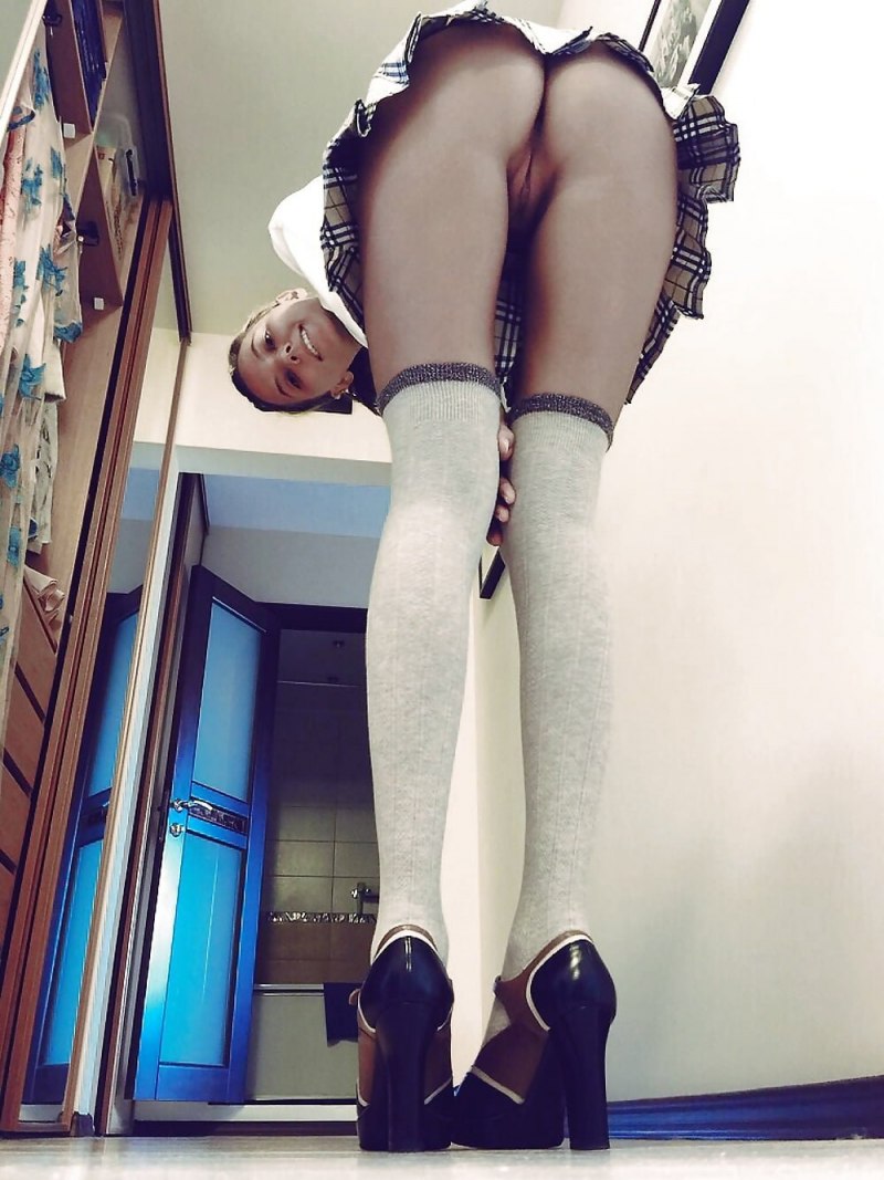 Красивые раскрытые попки