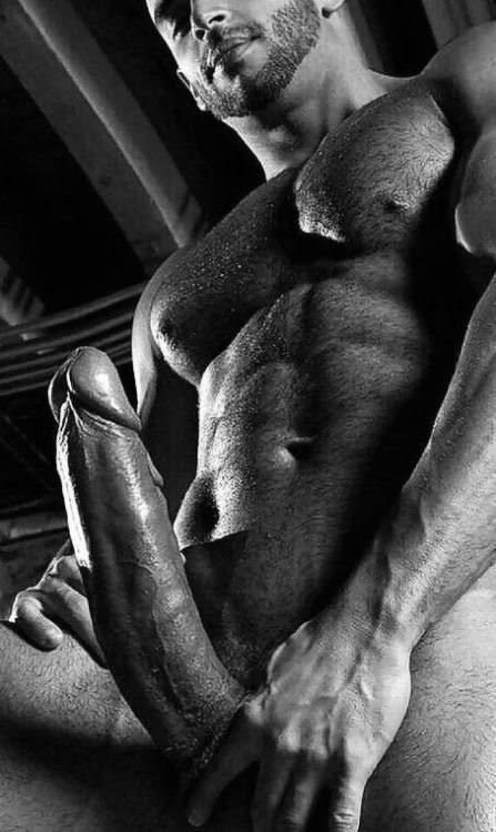 Дэйв Эннэйбл голый