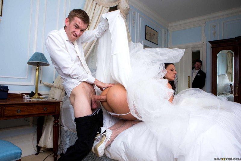 Секс. Молодоженов. Первая брачная ночь