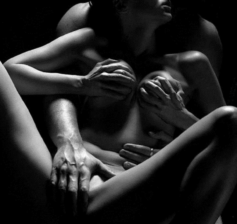 Красивые эротичные руки