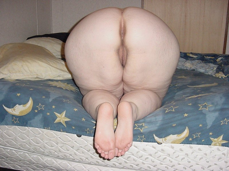 Старые женские задницы