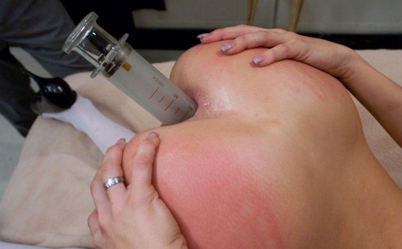 Градусник в попке девушки