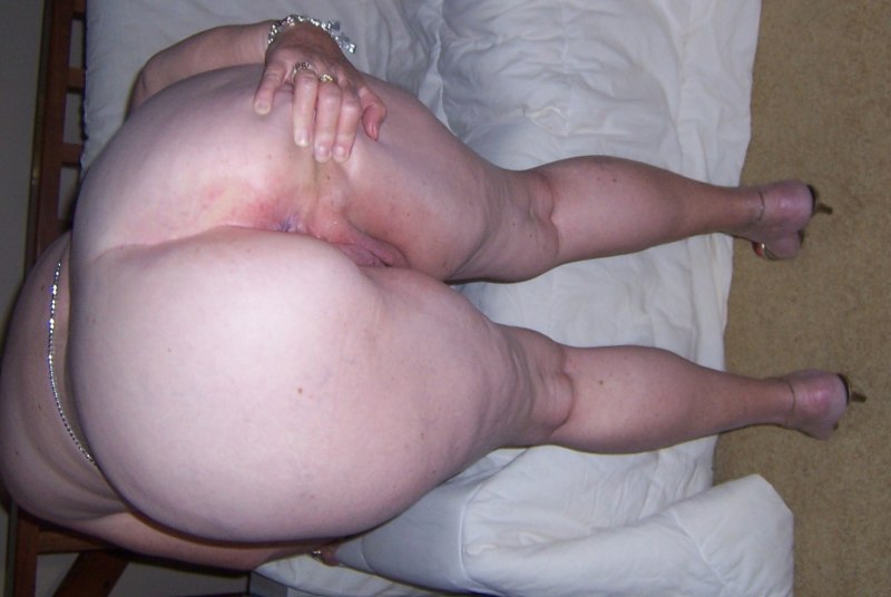 Большие задницы домашнее