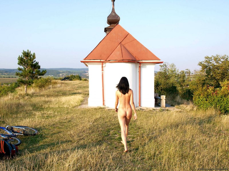 Студентка раздвинула ноги