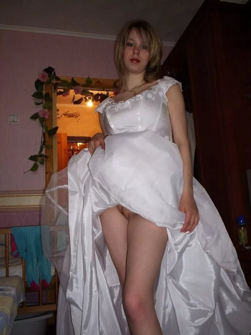 Дамы без трусиков частное