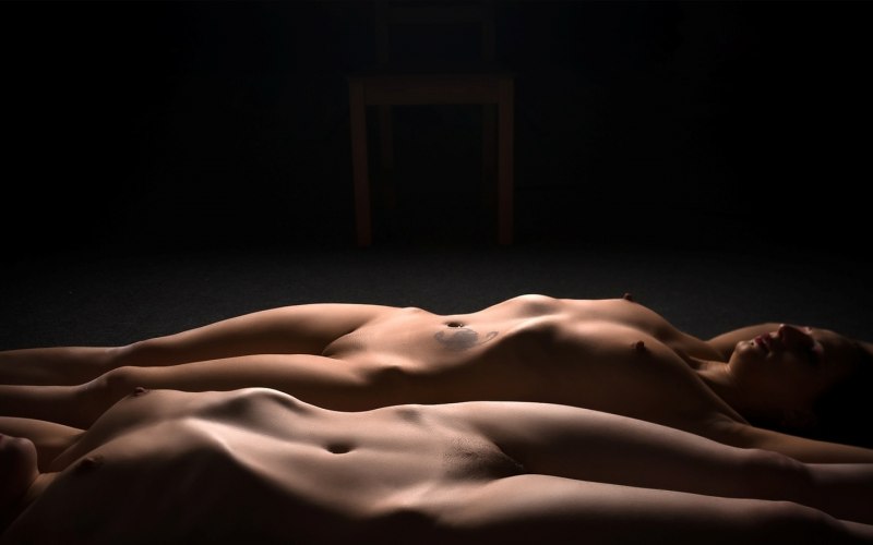 Голая лезбиянка julri Waters