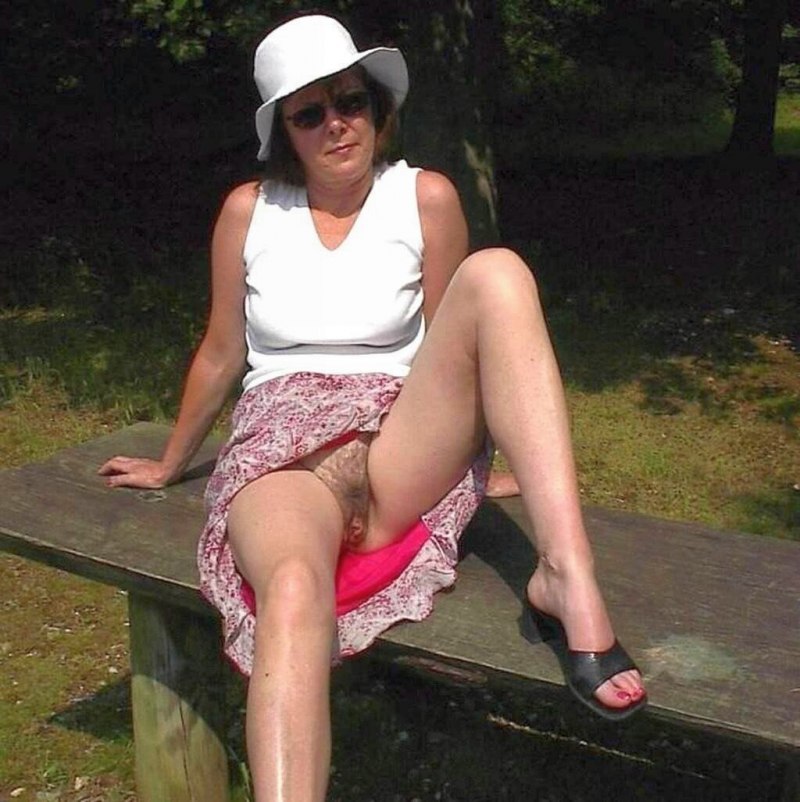 Зрелая пиздень частное на природе