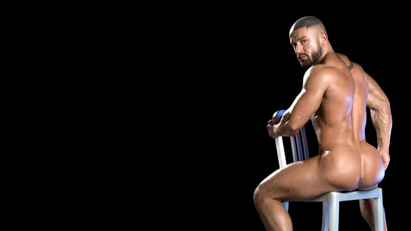 Голые парни на рабочий стол