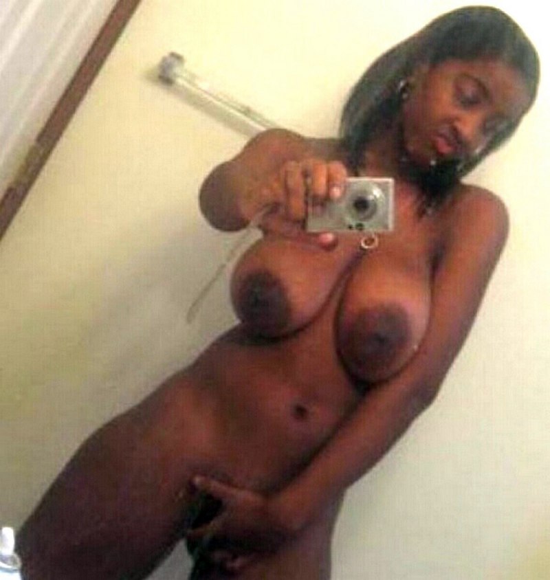Cell Phone pictures of fat Black naked girls