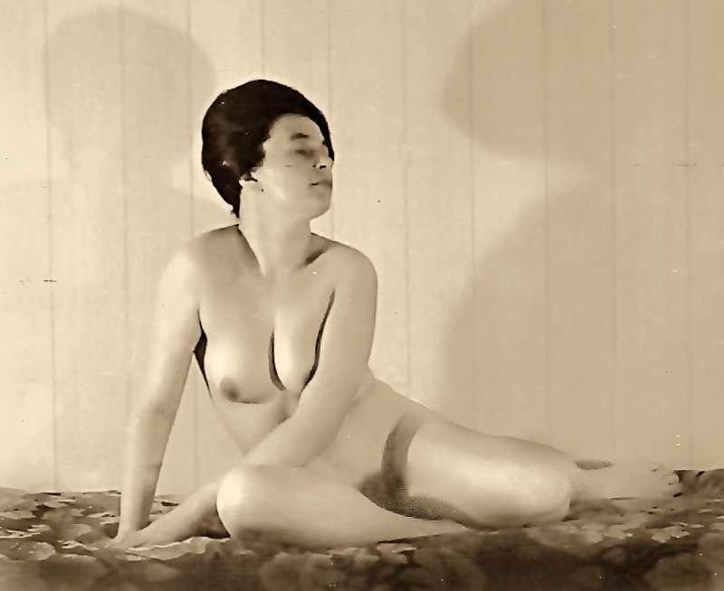 Пал Фрид картина "обнажонная" постнль