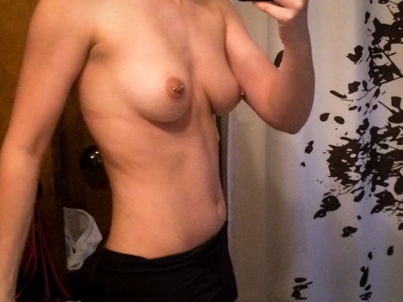 Кайли Ричардс без Сисек