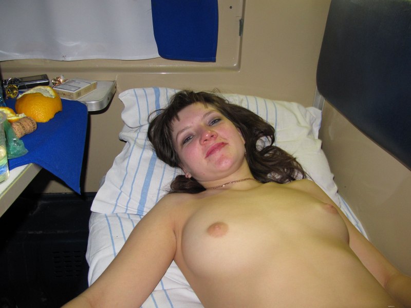 Голые бабы в поезде частное