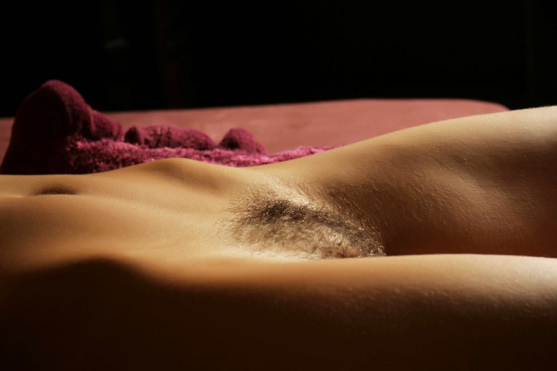 Женские писечки с родинками