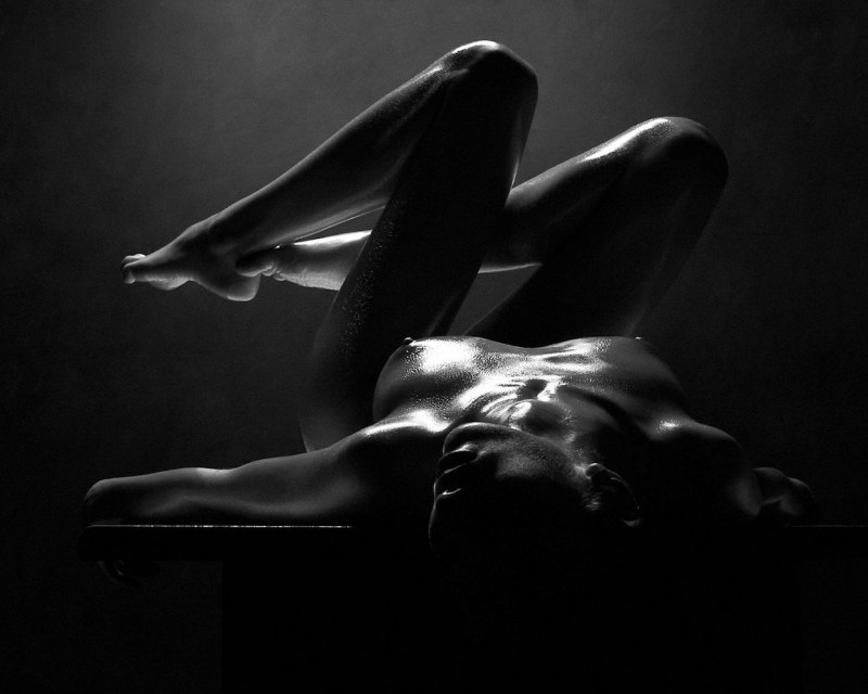 Художественная порнографическая фотография женщина и член