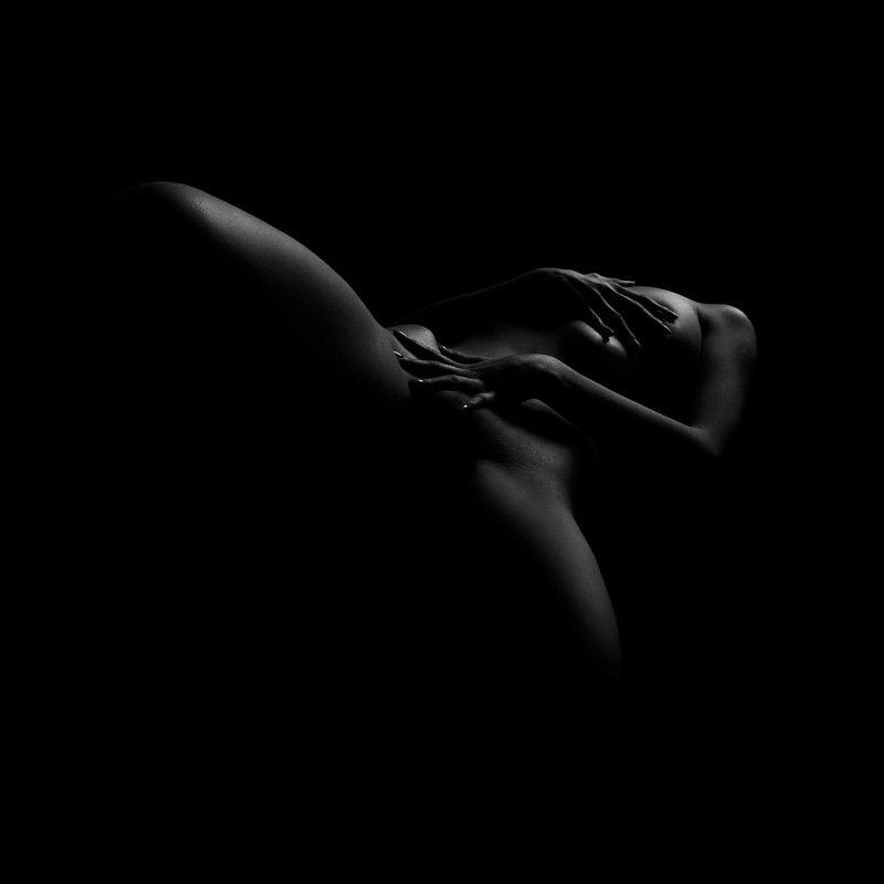 Красивая грудь чб