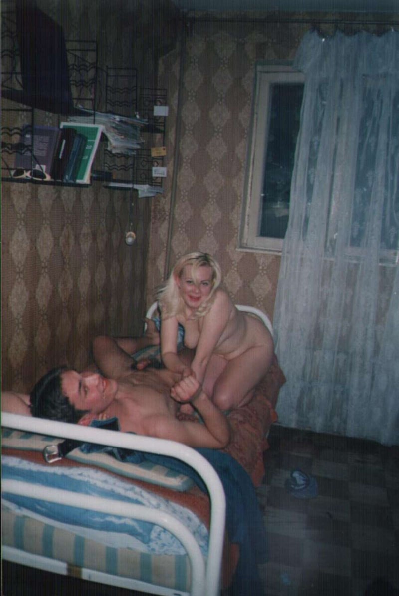 Женская общага частное ню