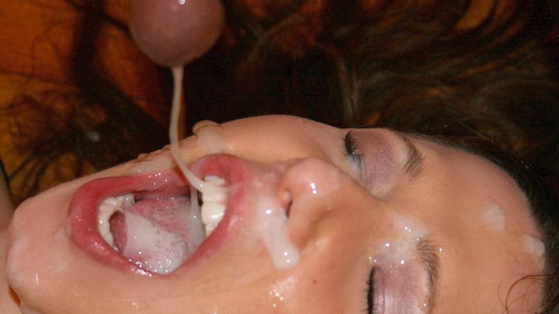 Красивое кончание в рот