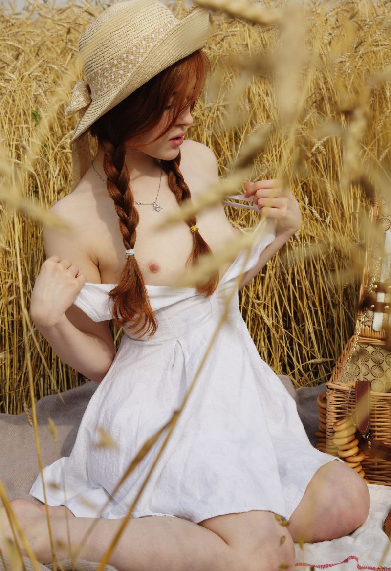 Восхитительная Линда голышом