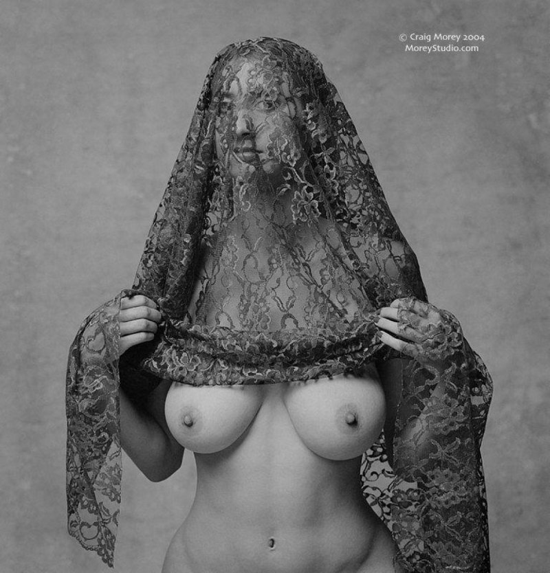 Голые монашки с большими сиськами