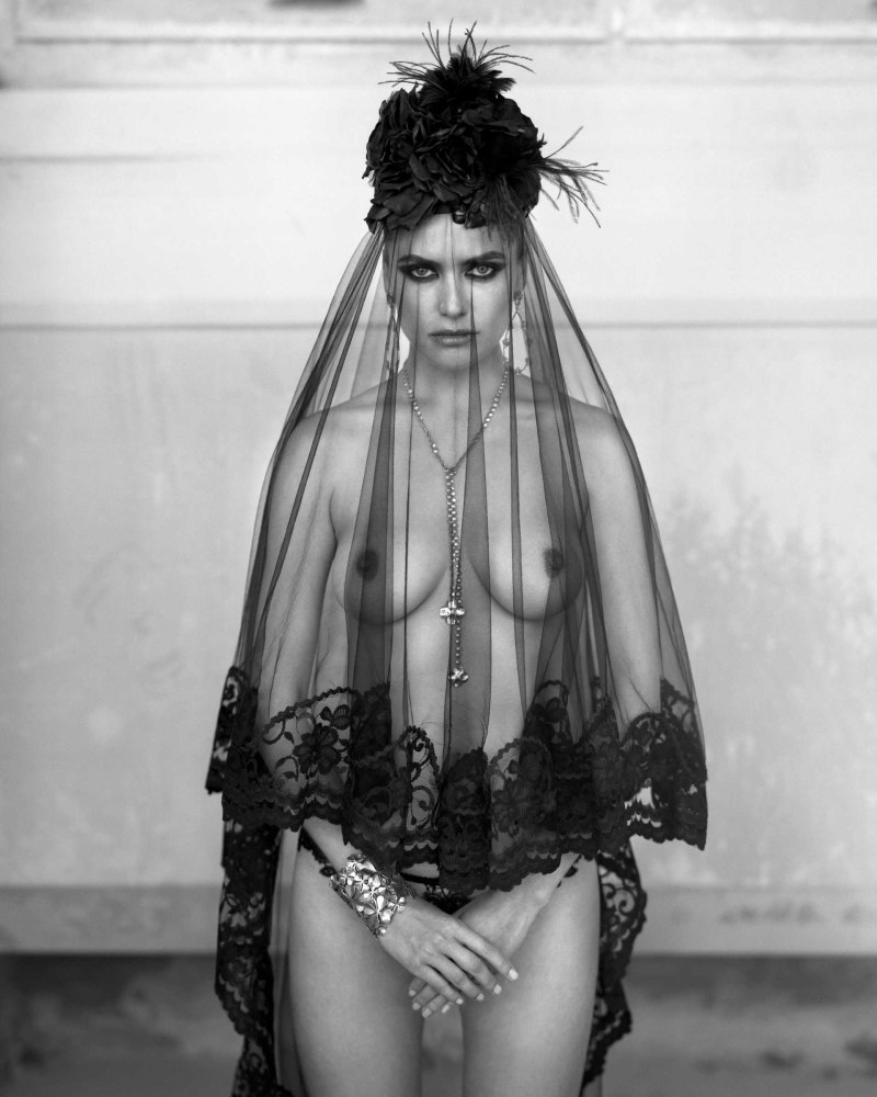 Готические девушки эро