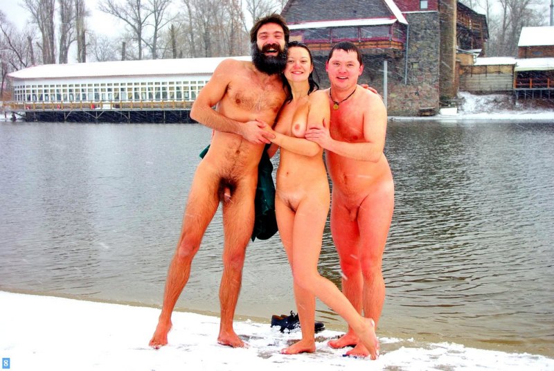 Беременные голые в проруби