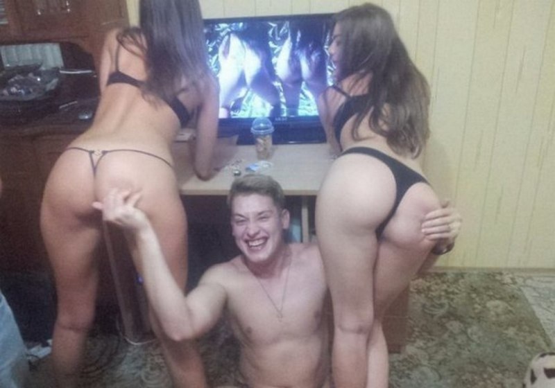 Разврат из социальных сетей