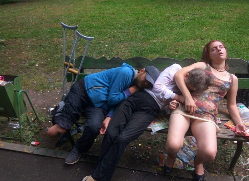 Шалавы из социальных сетей голые