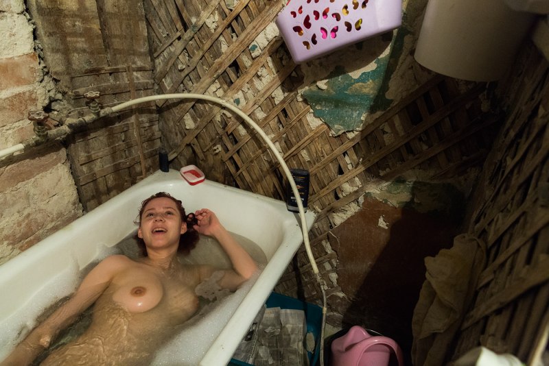 Голые женщины в соцсетях