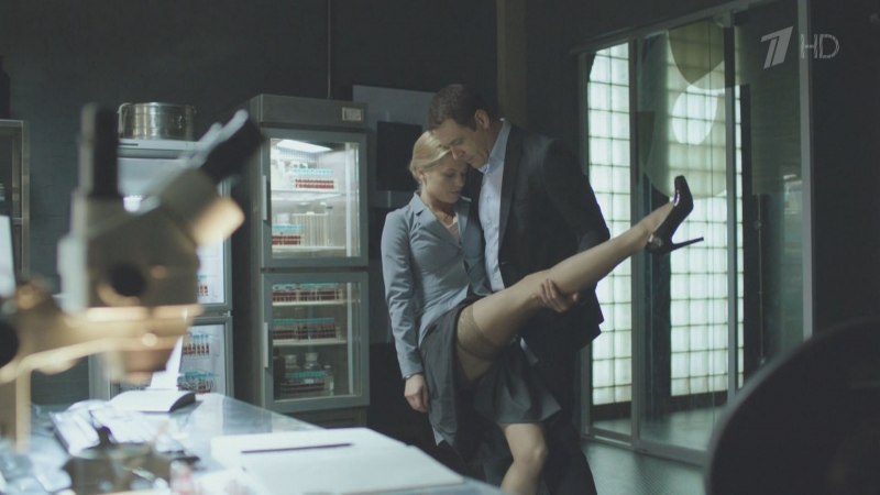 Агне Грудите в Нижнем белье Нюхач