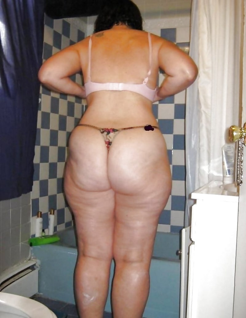 Толстые целлюлитные ляжки