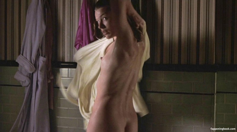 Голая Мила Йовович в фильмах